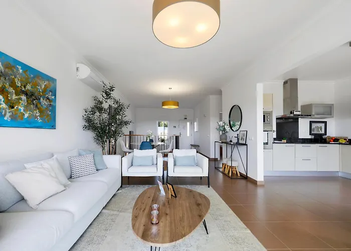 Marcia - Nature, Golf, Beaches-lagos *