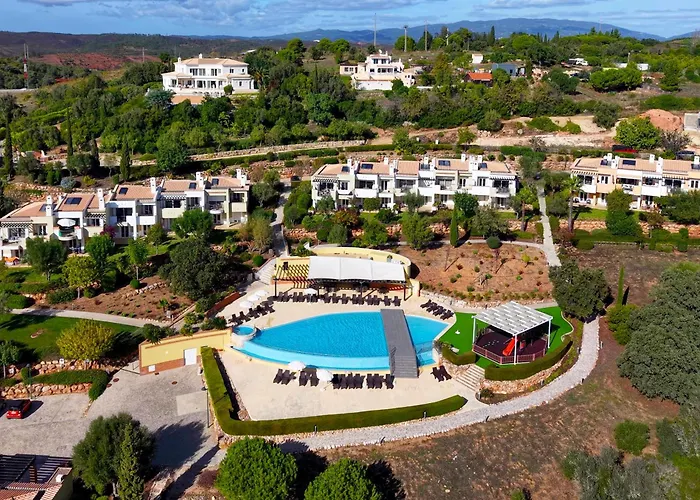 Marcia - Nature, Golf, Beaches-lagos Villa